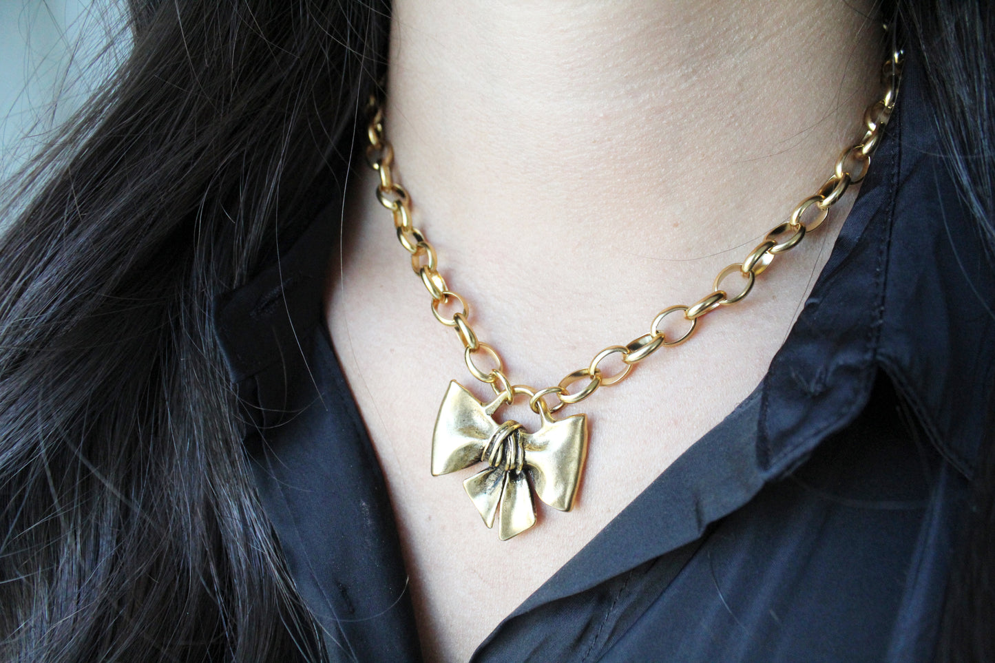 Large Bow Necklace