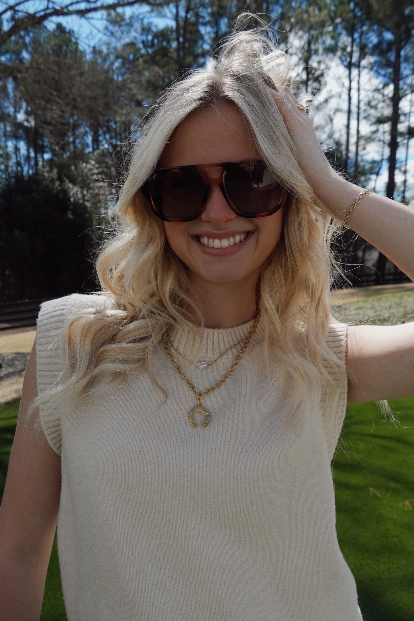 Horseshoe Necklace