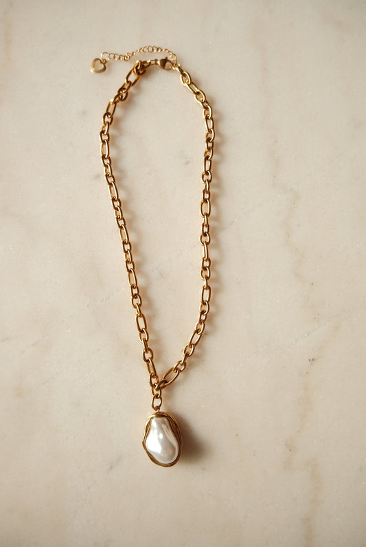 Oyster Pearl Necklace