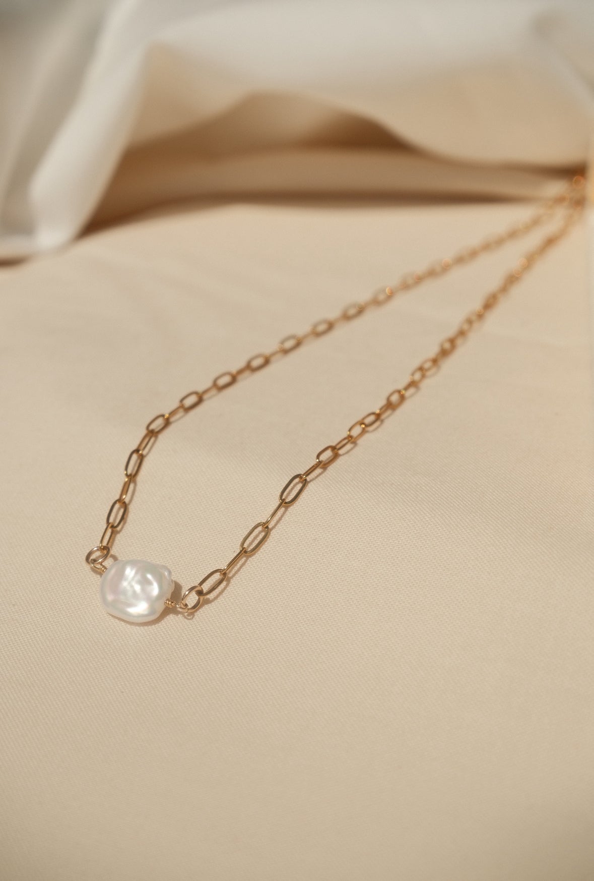 Connecting Pearl Necklace