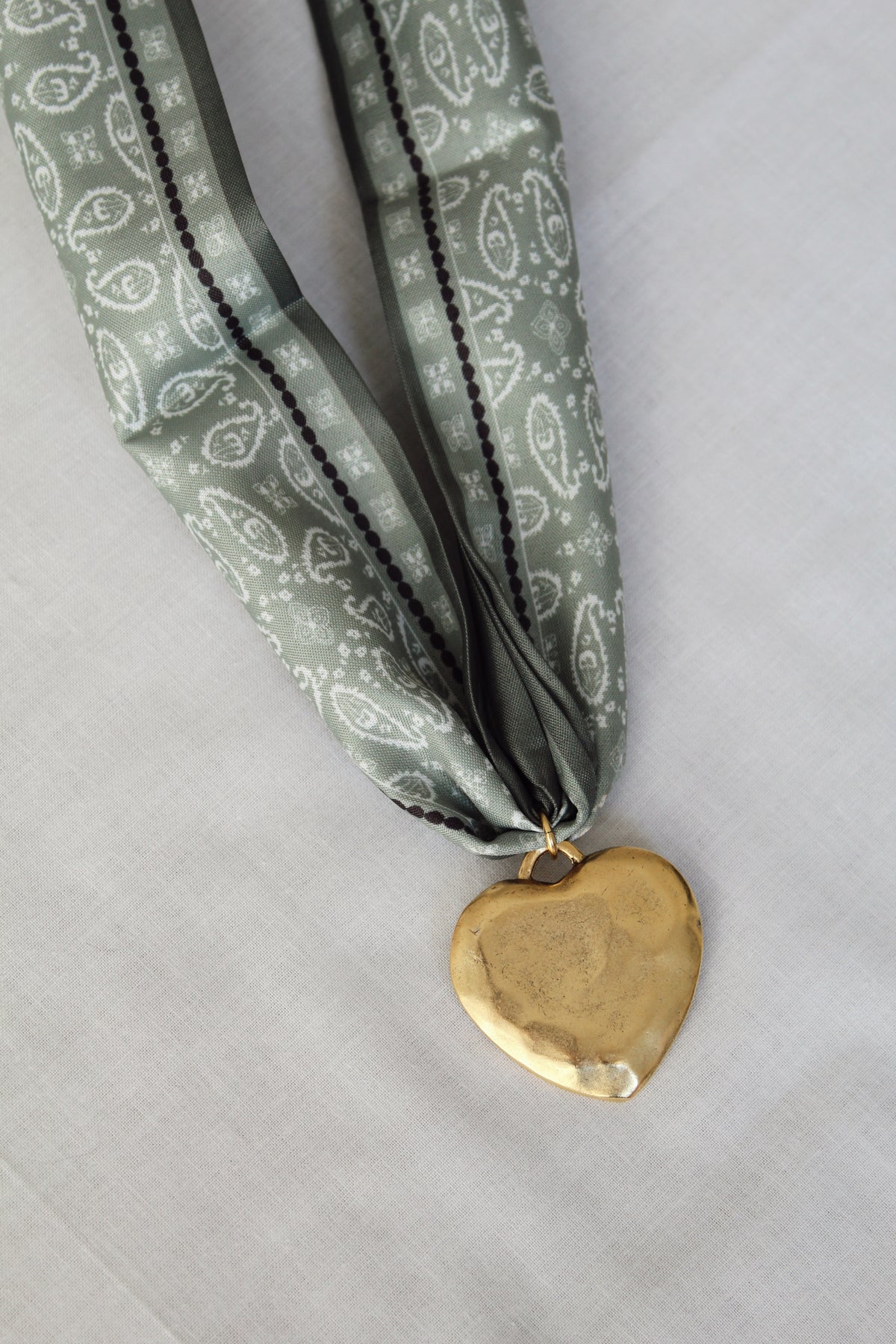 Evergreen Heart Scarf Necklace