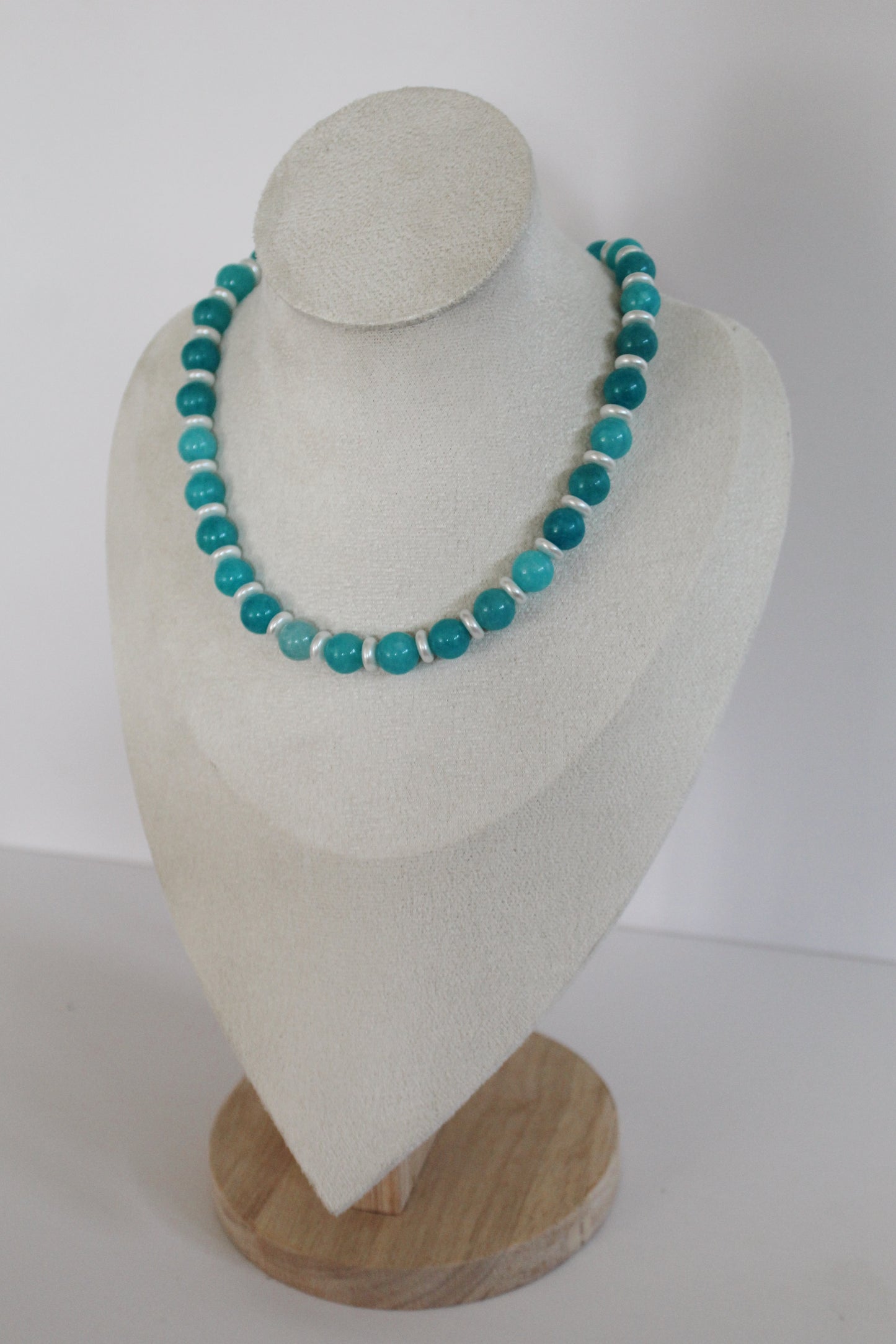 Cove Beaded Necklace